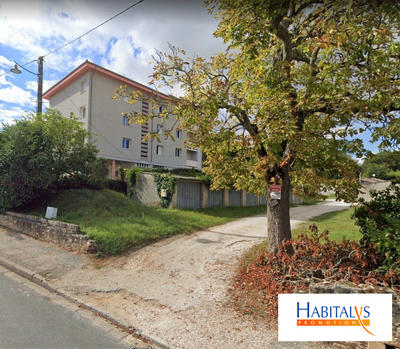 Appartement - 92 m² - 5 pièces