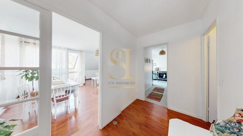 Appartement - 106 m² - 6 pièces