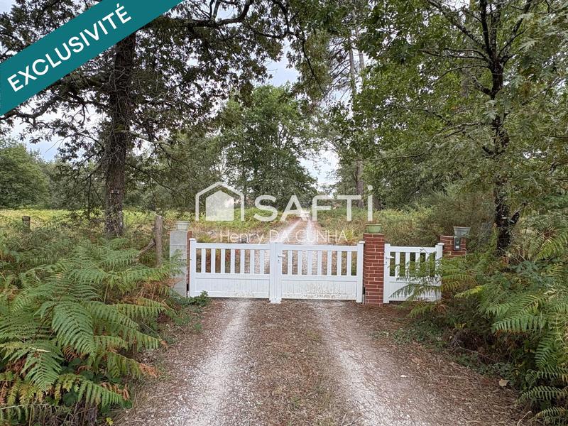 Maison - 180 m² - 8 pièces