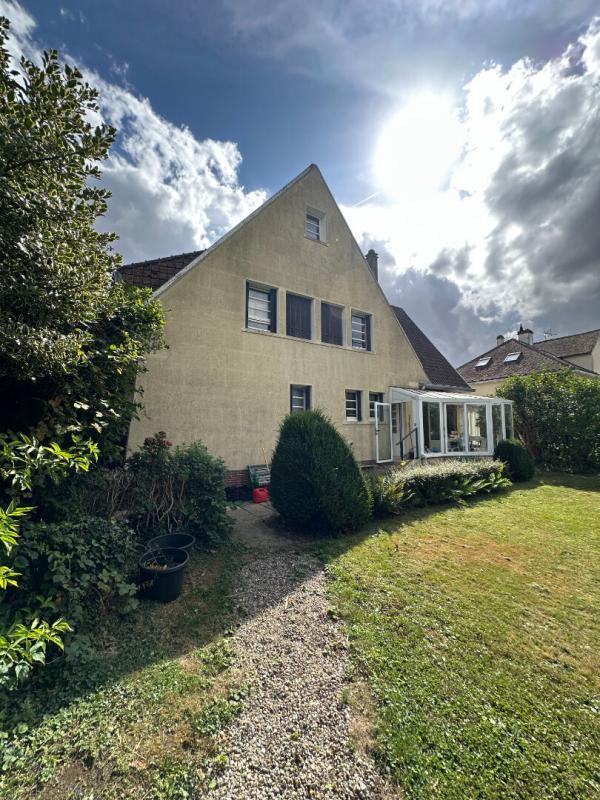 Pavillon - 139 m² - 6 pièces