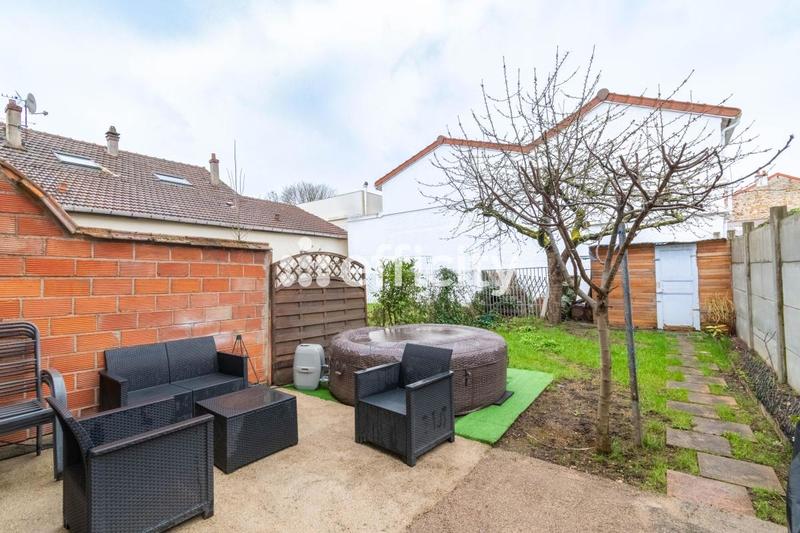 Pavillon - 60 m² - 4 pièces