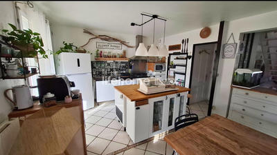 Maison - 84 m² - 4 pièces