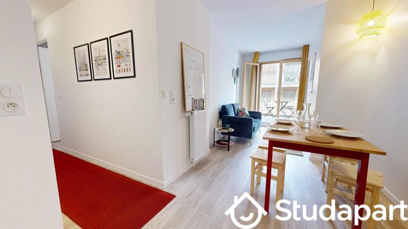 Chambre - 10 m² - 1 pièce