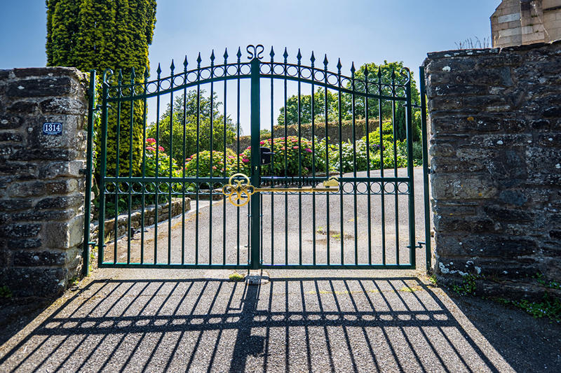 Demeure - 185 m² - 11 pièces