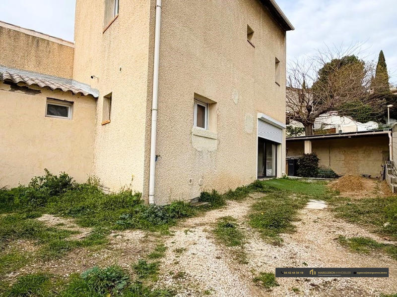 Villa - 92 m² - 4 pièces