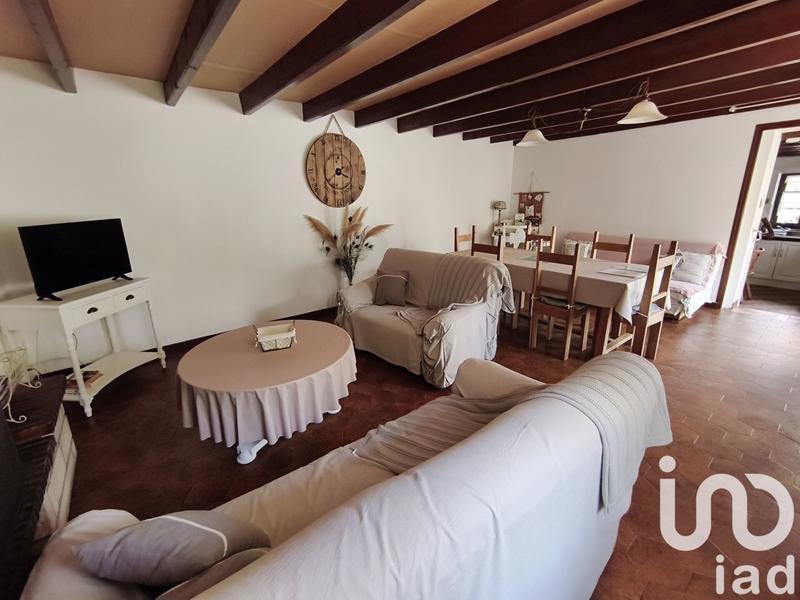 Maison - 235 m² - 7 pièces