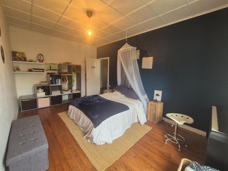 Maison en pierre - 280 m² - 11 pièces