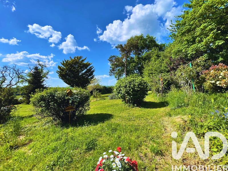 Maison - 178 m² - 8 pièces