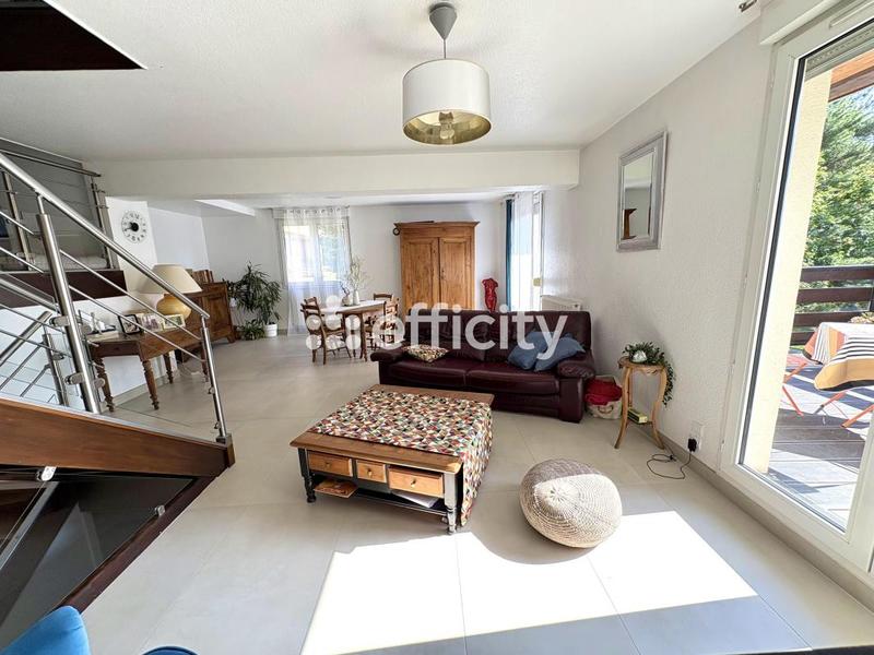 Maison - 132 m² - 6 pièces