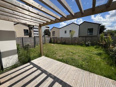 Maison - 107 m² - 4 pièces