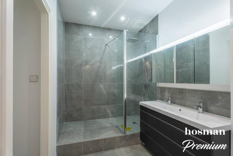 Appartement - 152 m² - 5 pièces