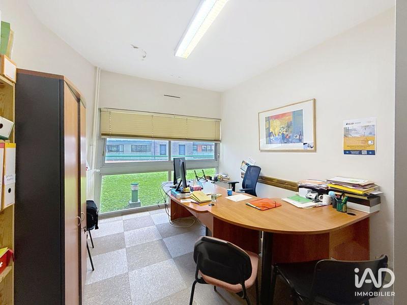 Bureau - 447 m²