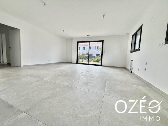 Appartement - 91 m² - 3 pièces