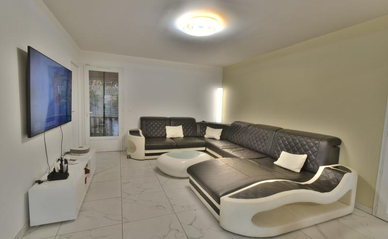 Maison contemporaine - 135 m² - 6 pièces