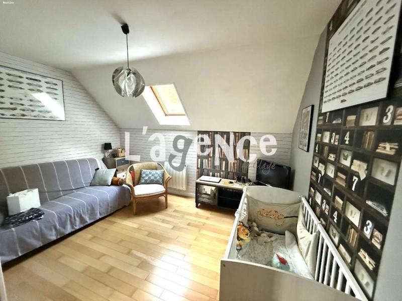 Pavillon - 115 m² - 5 pièces