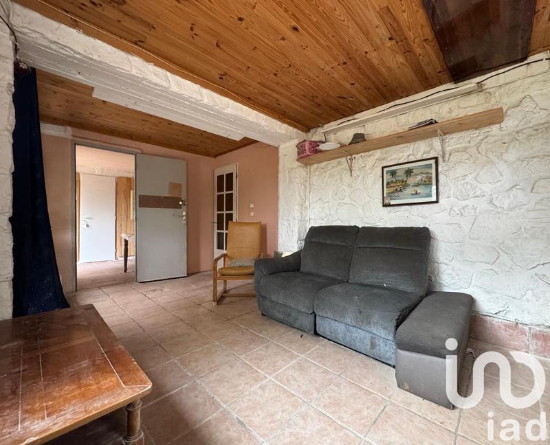 Maison - 214 m² - 9 pièces