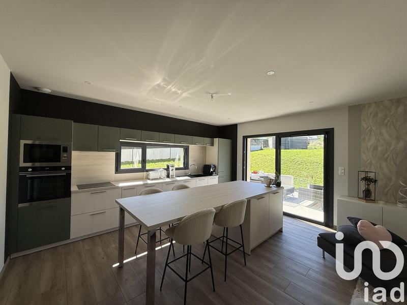 Maison - 114 m² - 4 pièces