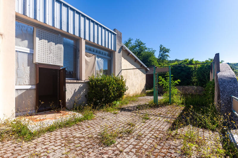 Immeuble - 3 863 m²