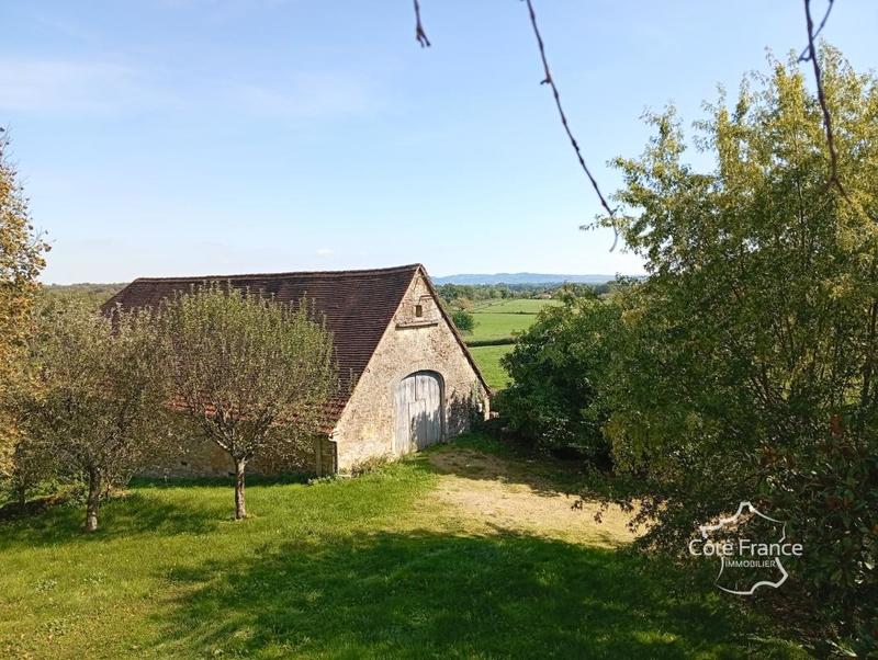 Corps de ferme - 270 m² - 9 pièces