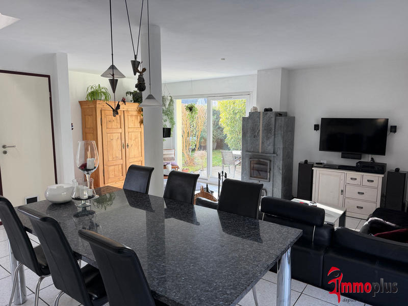 Maison - 105 m² - 5 pièces