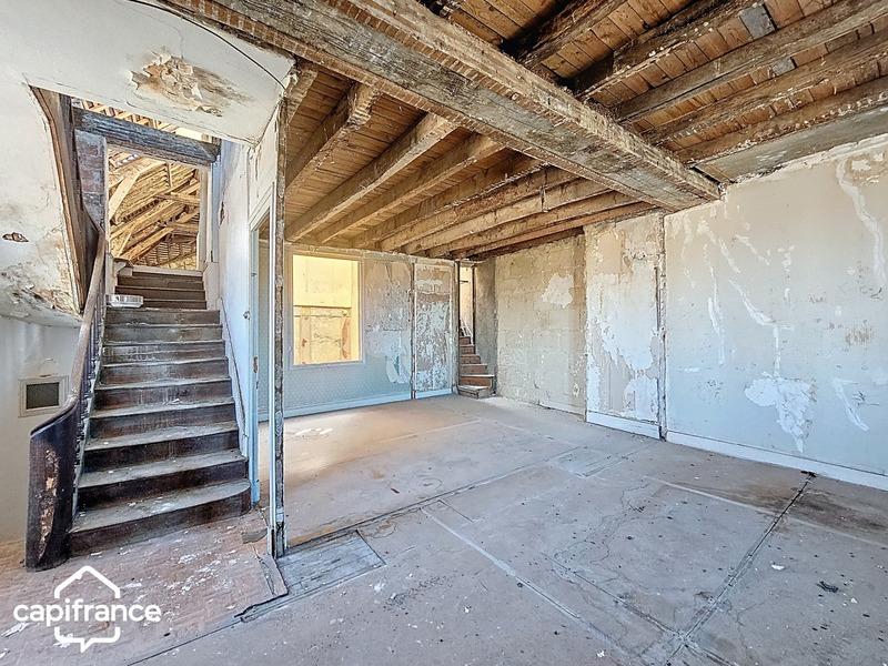 Immeuble - 330 m² - 11 pièces