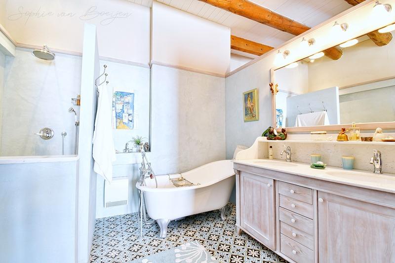 Maison - 349 m² - 10 pièces