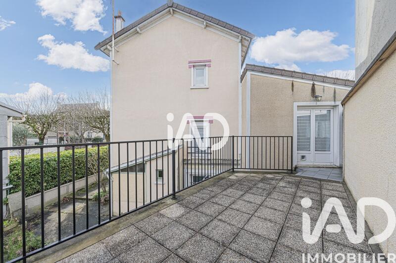 Maison - 107 m² - 4 pièces