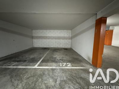 Parking - 13 m²