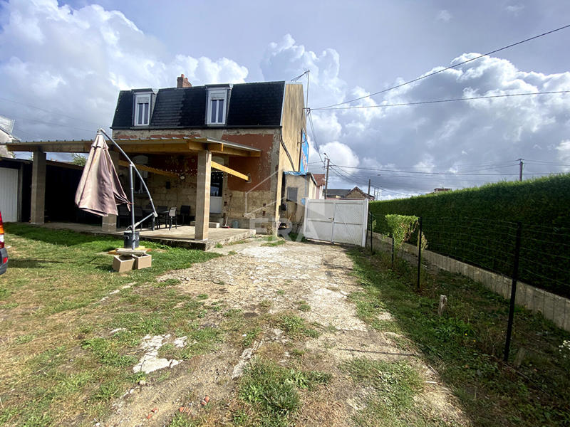 Maison - 144 m² - 6 pièces