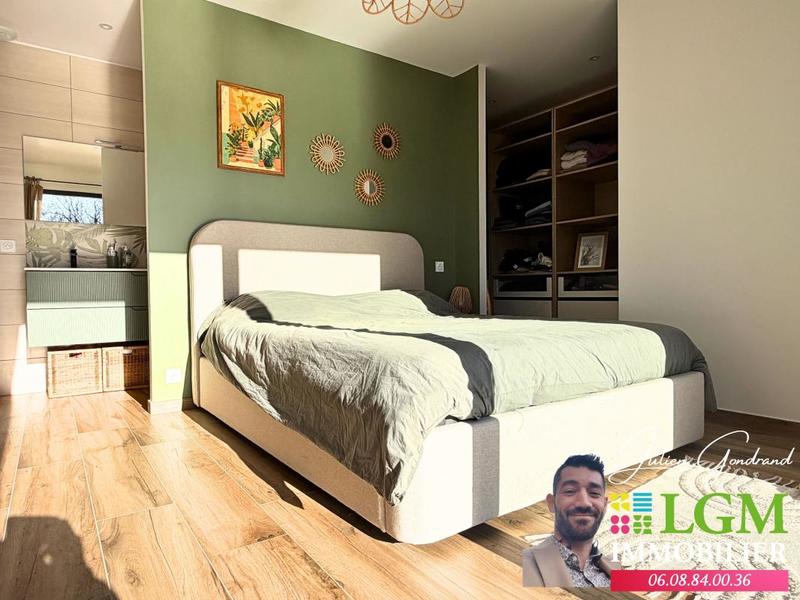 Maison - 137 m² - 5 pièces