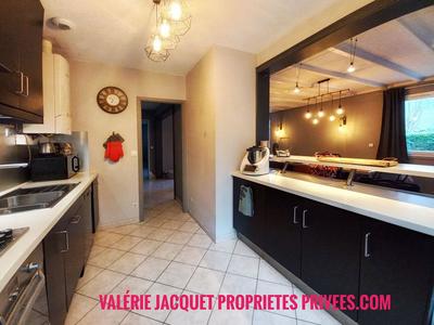 Maison - 138 m² - 6 pièces