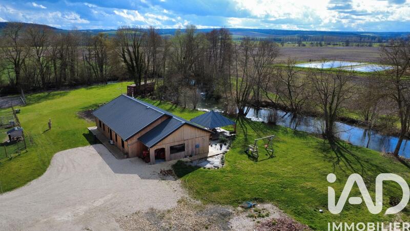 Maison - 166 m² - 7 pièces