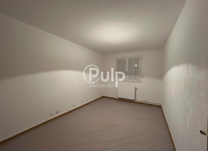 Maison - 75 m² - 5 pièces