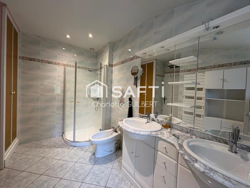 Maison - 145 m² - 4 pièces