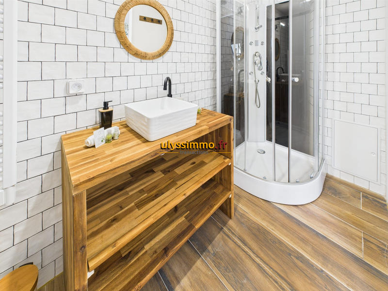 Maison - 518 m² - 15 pièces