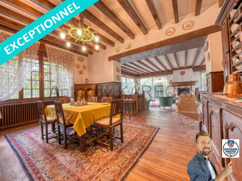 Maison - 400 m² - 14 pièces