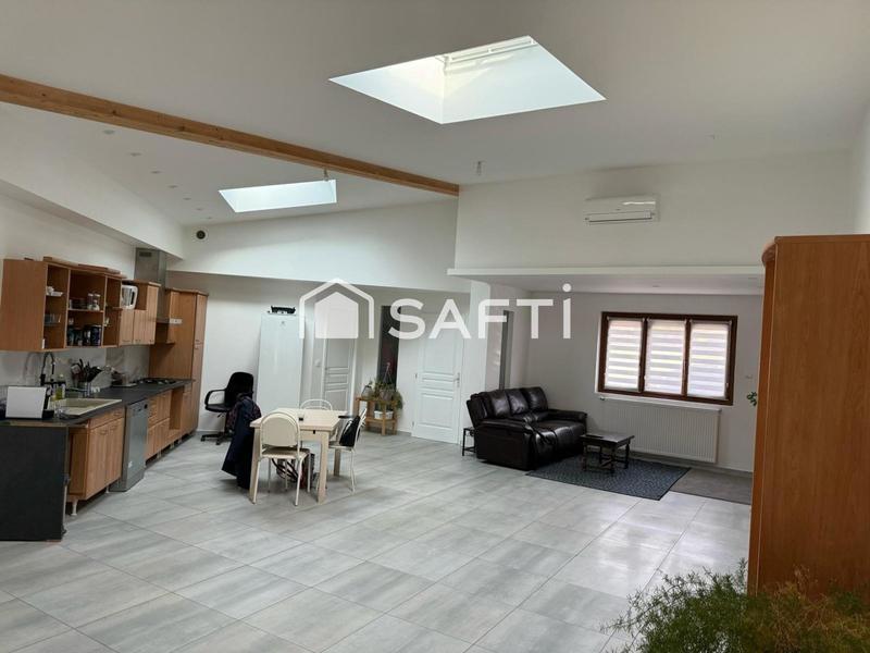 Maison - 170 m² - 5 pièces