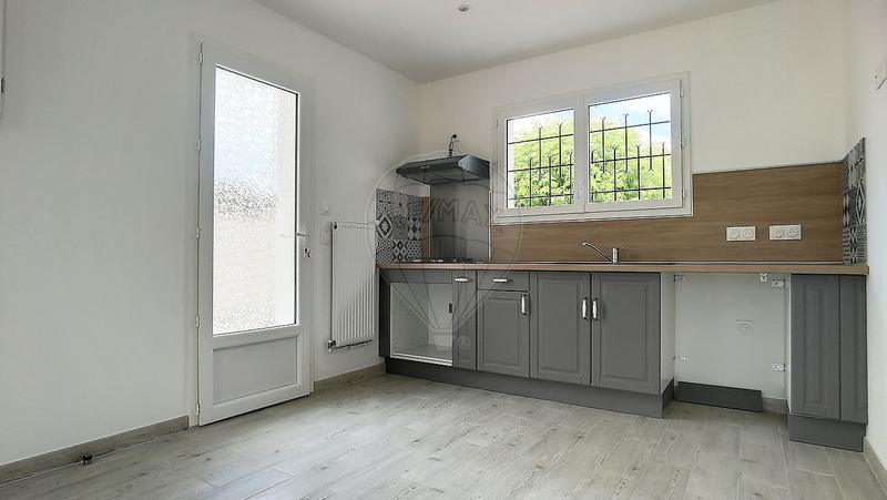 Maison - 94 m² - 4 pièces