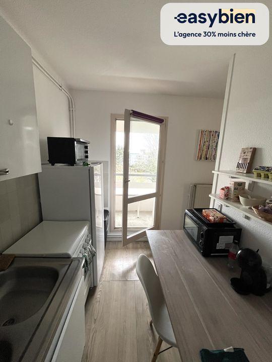Studio - 33 m² - 1 pièce