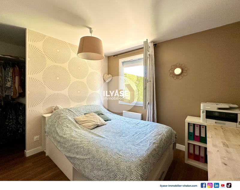 Maison - 110 m² - 4 pièces