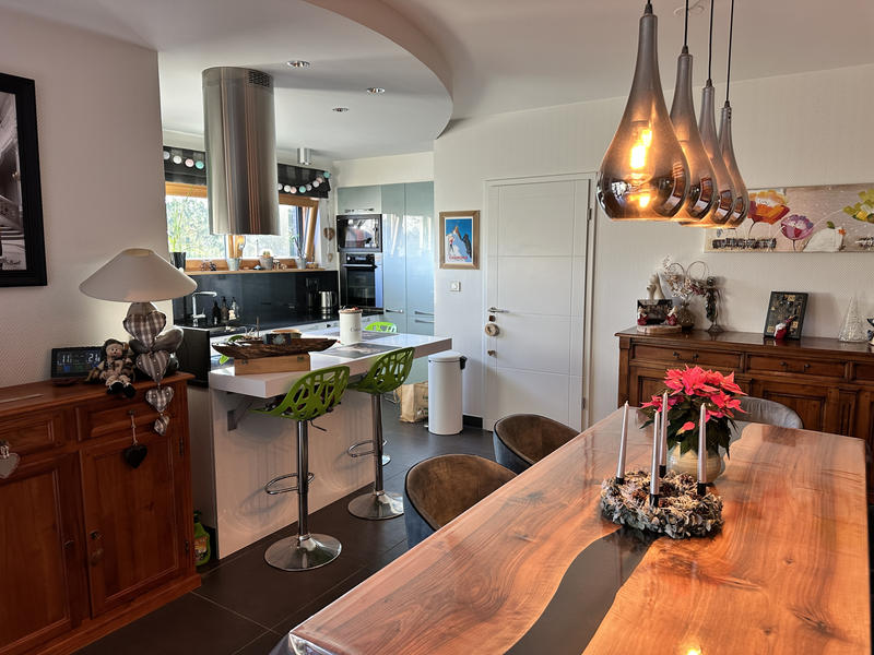 Appartement - 92 m² - 3 pièces