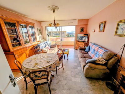 Appartement - 84 m² - 4 pièces