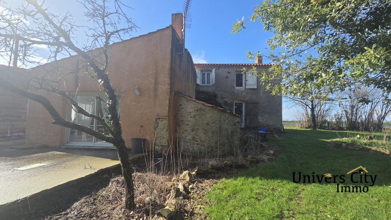 Maison - 122 m² - 5 pièces