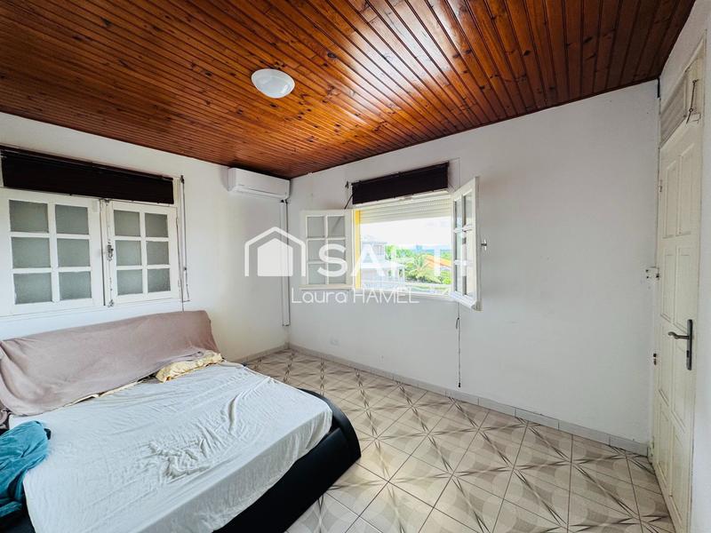 Maison - 209 m² - 8 pièces