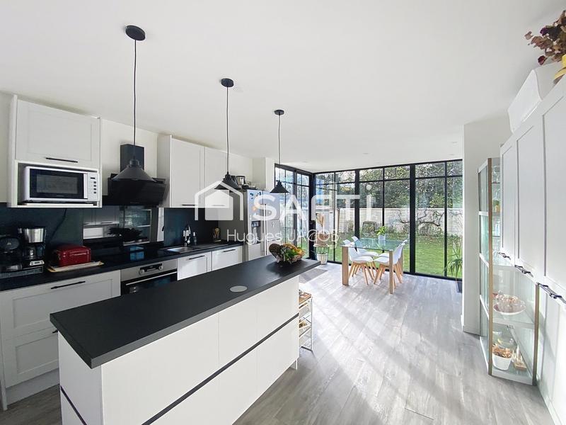 Maison - 101 m² - 5 pièces