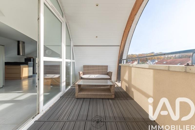 Appartement - 93 m² - 4 pièces