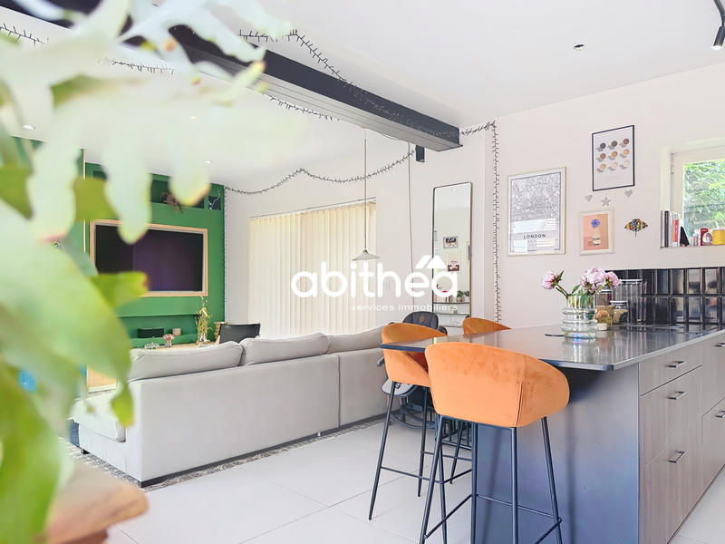 Maison - 163 m² - 6 pièces