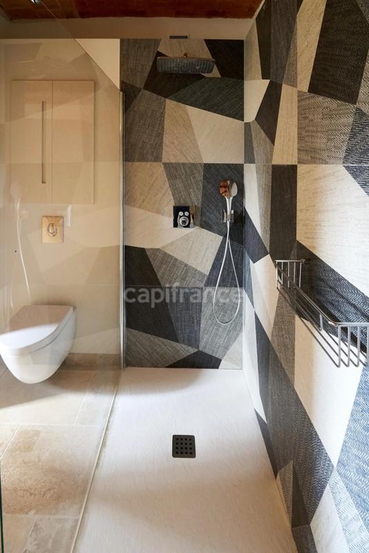 Maison - 290 m² - 8 pièces