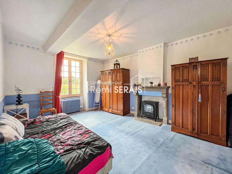 Maison - 165 m² - 6 pièces