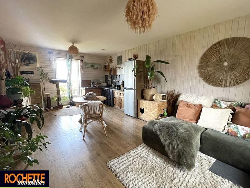 Maison traditionnelle - 114 m² - 4 pièces